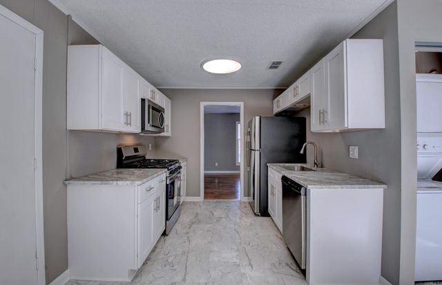 2911 Wynne Dr, Little Rock, AR 72204