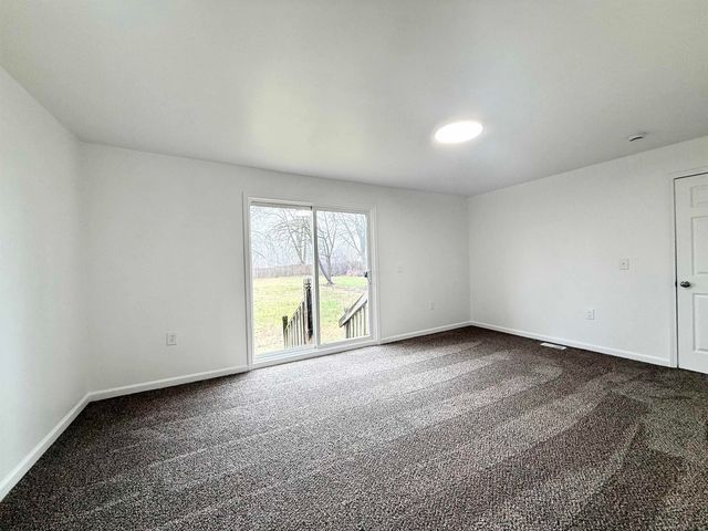 261 N Saginaw Street, Pontiac, MI 48342