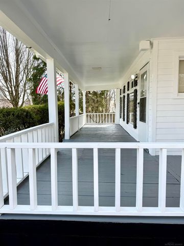 261 N Saginaw Street, Pontiac, MI 48342