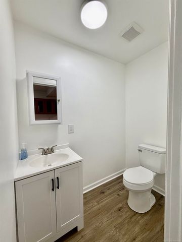 261 N Saginaw Street, Pontiac, MI 48342