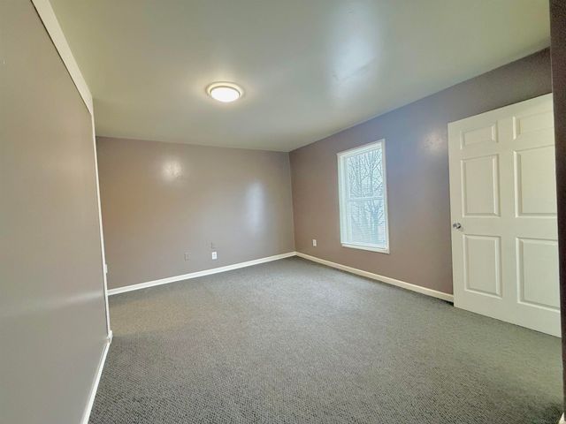 261 N Saginaw Street, Pontiac, MI 48342