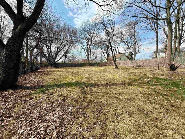 261 N Saginaw Street, Pontiac, MI 48342