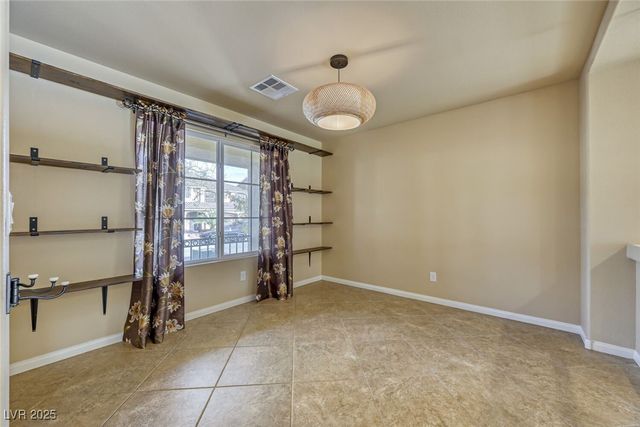 6239 Mustang Spring Avenue, Las Vegas, NV 89139