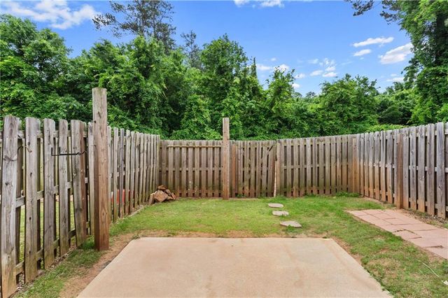 1880 Garbrooke Cove, Lawrenceville, GA 30046