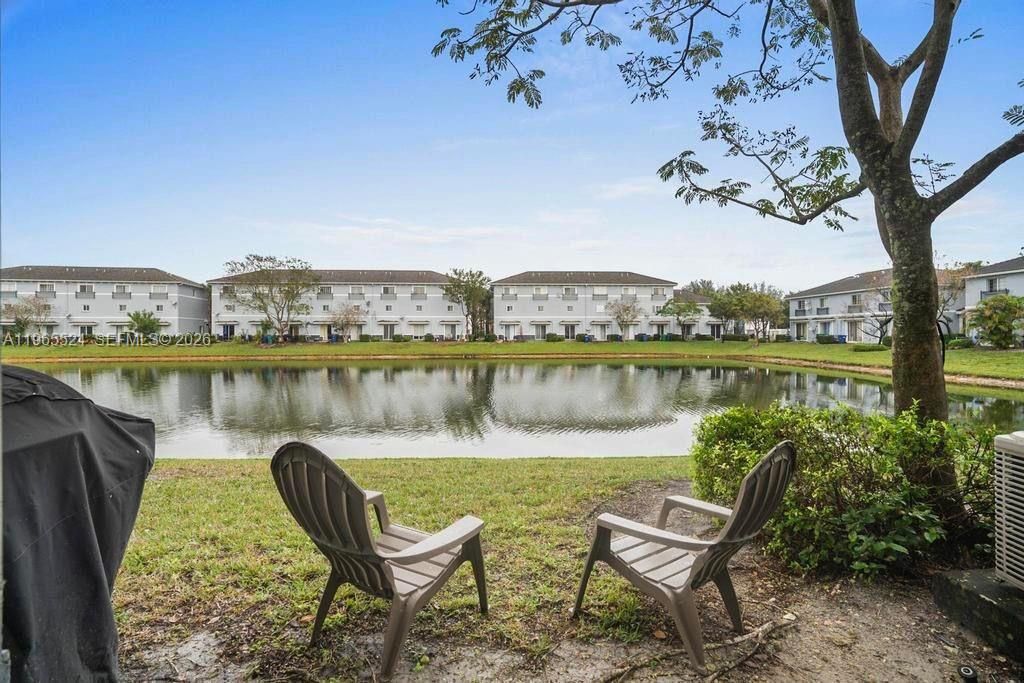 3429 NW 13th St, Lauderhill, FL 33311