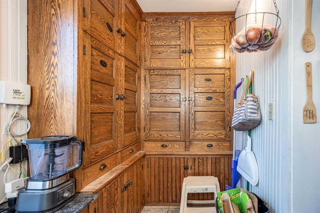 712 E Main Street, Reedsburg, WI 53959