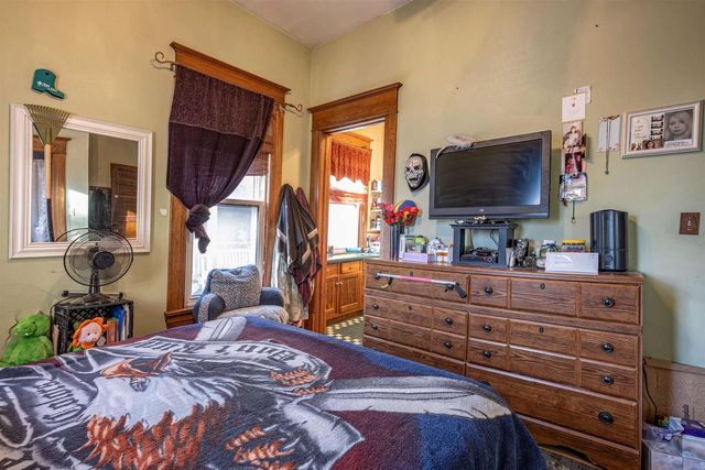 712 E Main Street, Reedsburg, WI 53959