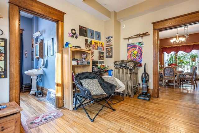 712 E Main Street, Reedsburg, WI 53959