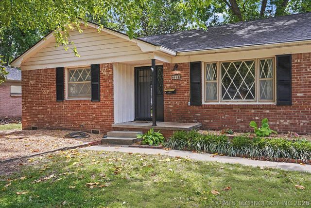 6216 S Utica Avenue, Tulsa, OK 74136