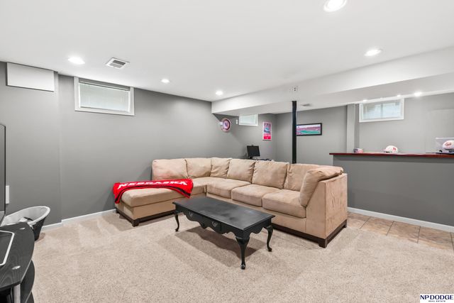 12669 N Street, Omaha, NE 68137