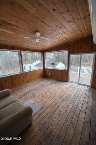 369 County Road 75 1, Mechanicville, NY 12118
