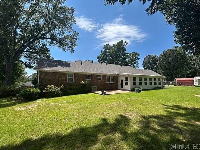 1700 Lewallen Street, Pocahontas, AR 72455