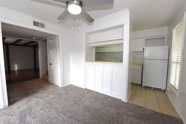 2720 Reagan Street 211, Dallas, TX 75219
