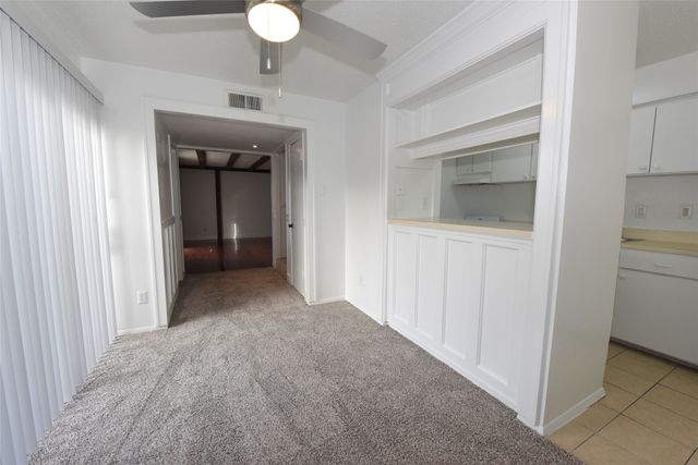 2720 Reagan Street 211, Dallas, TX 75219