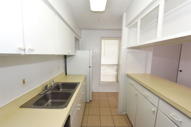 2720 Reagan Street 211, Dallas, TX 75219