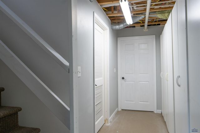 13382 SEA GULL RD, Hot Springs, SD 57747