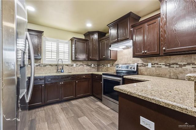 1219 W Stensbo Avenue, Alamo, TX 78516