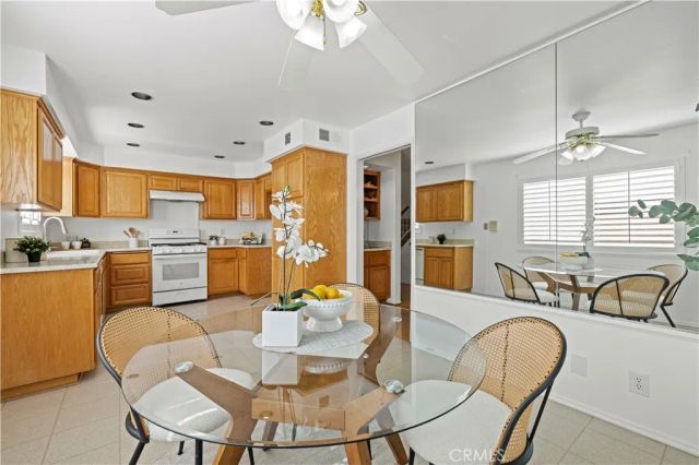 9000 Vanalden Avenue 108, Northridge, CA 91324