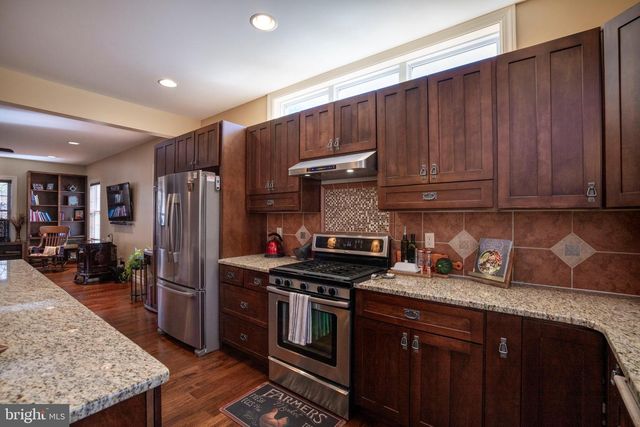 10620 KYPER RD, Huntingdon, PA 16652