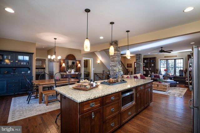 10620 KYPER RD, Huntingdon, PA 16652