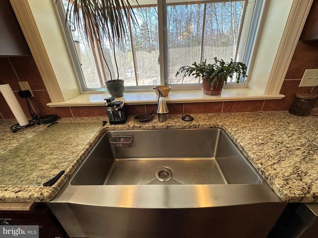 10620 KYPER RD, Huntingdon, PA 16652