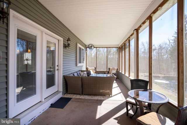 10620 KYPER RD, Huntingdon, PA 16652