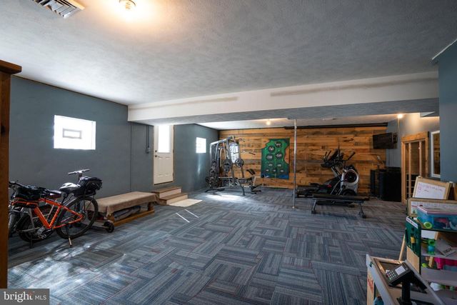 10620 KYPER RD, Huntingdon, PA 16652