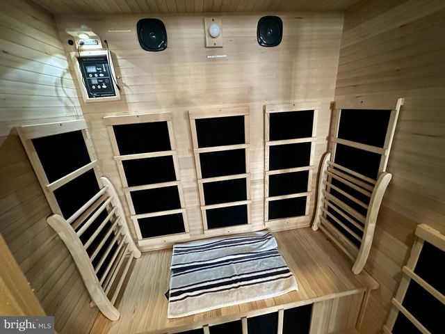 10620 KYPER RD, Huntingdon, PA 16652