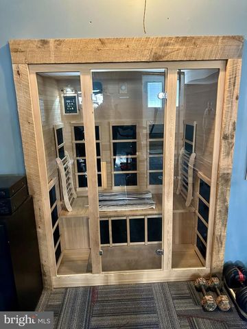 10620 KYPER RD, Huntingdon, PA 16652