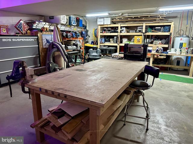 10620 KYPER RD, Huntingdon, PA 16652