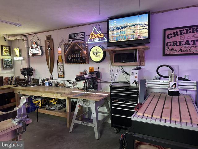 10620 KYPER RD, Huntingdon, PA 16652