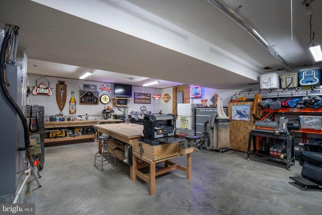 10620 KYPER RD, Huntingdon, PA 16652