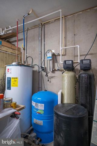 10620 KYPER RD, Huntingdon, PA 16652