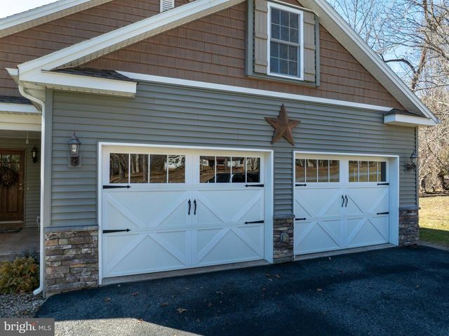 10620 KYPER RD, Huntingdon, PA 16652