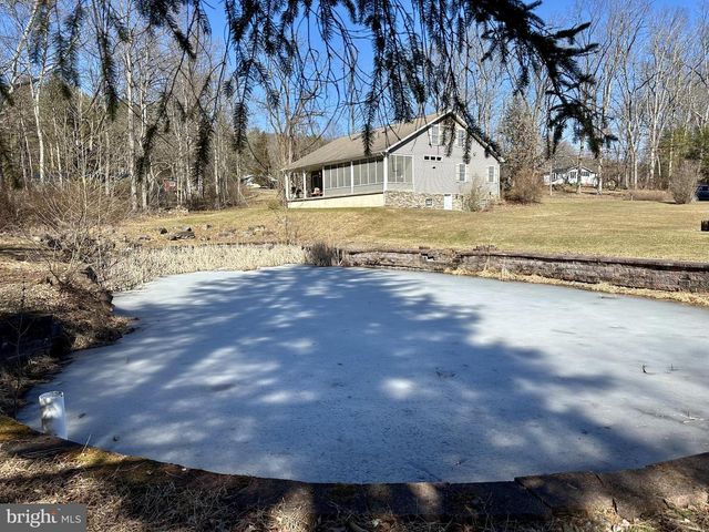 10620 KYPER RD, Huntingdon, PA 16652