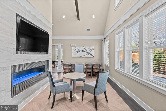 955 MORGAN RUN RD, Baltimore, MD 21220