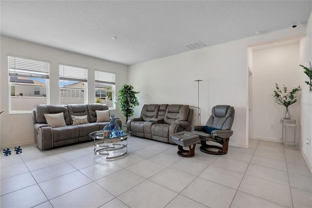 815 KAPI DRIVE, Groveland, FL 34736