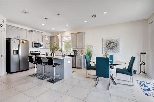 815 KAPI DRIVE, Groveland, FL 34736