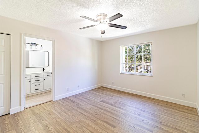 4895 Palmbrooke Circle, West Palm Beach, FL 33417