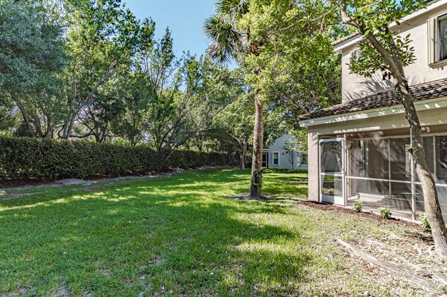 4895 Palmbrooke Circle, West Palm Beach, FL 33417