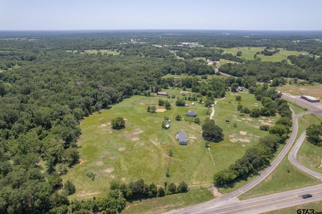 608 E Longview St., Arp, TX 75750