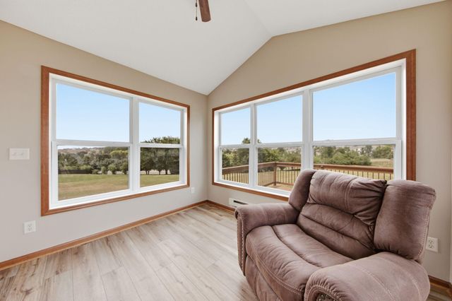 8837 196th Street W, Lakeville, MN 55044