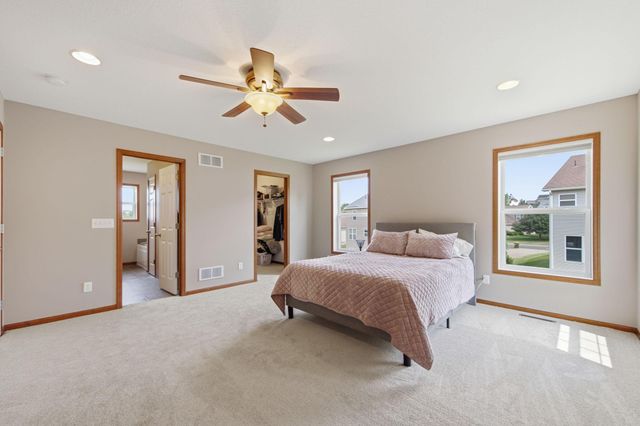 8837 196th Street W, Lakeville, MN 55044