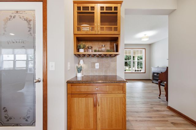 8837 196th Street W, Lakeville, MN 55044