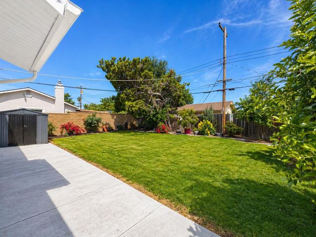 1549 Janrick Ave, Sacramento, CA 95832