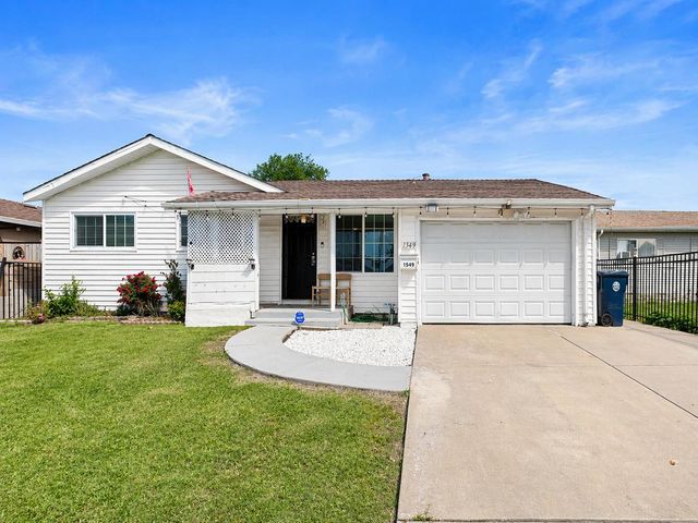 1549 Janrick Ave, Sacramento, CA 95832