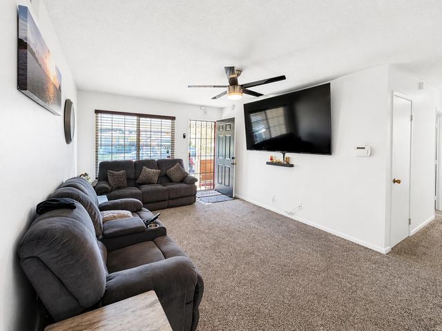 1549 Janrick Ave, Sacramento, CA 95832