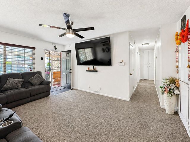 1549 Janrick Ave, Sacramento, CA 95832