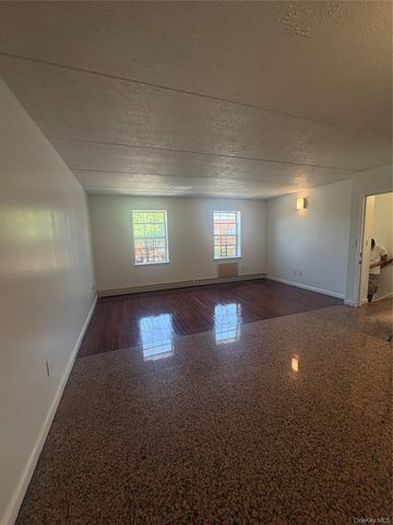 2060 Washington Avenue, Bronx, NY 10457