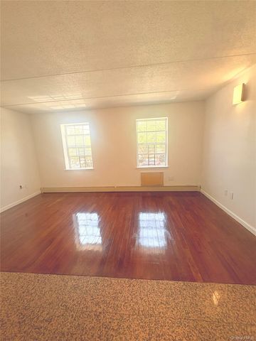 2060 Washington Avenue, Bronx, NY 10457